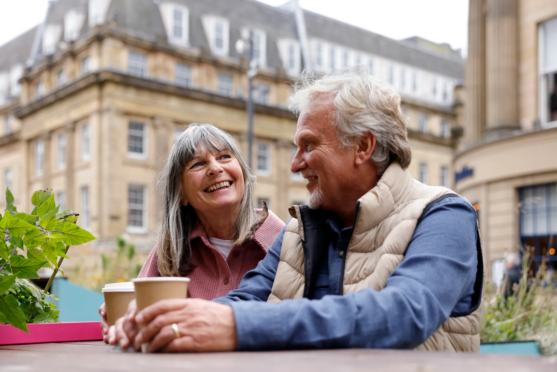 Explainer Travel Low Cost Retirement.jpg