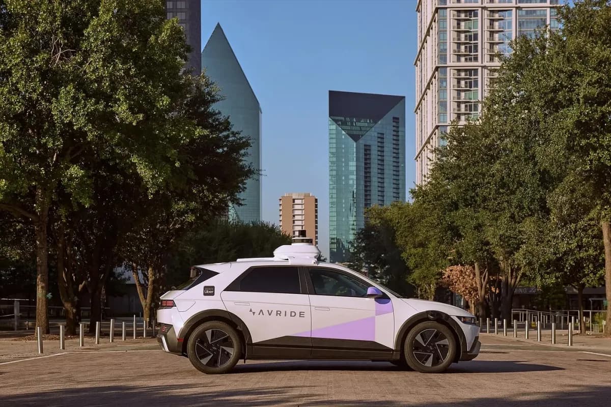 Self-driving car incident in Texas involving an Avride autonomous vehicle in Austin