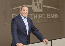 Fifth Third Comerica conversion rebranding former Comerica branches after Labor Day weekend