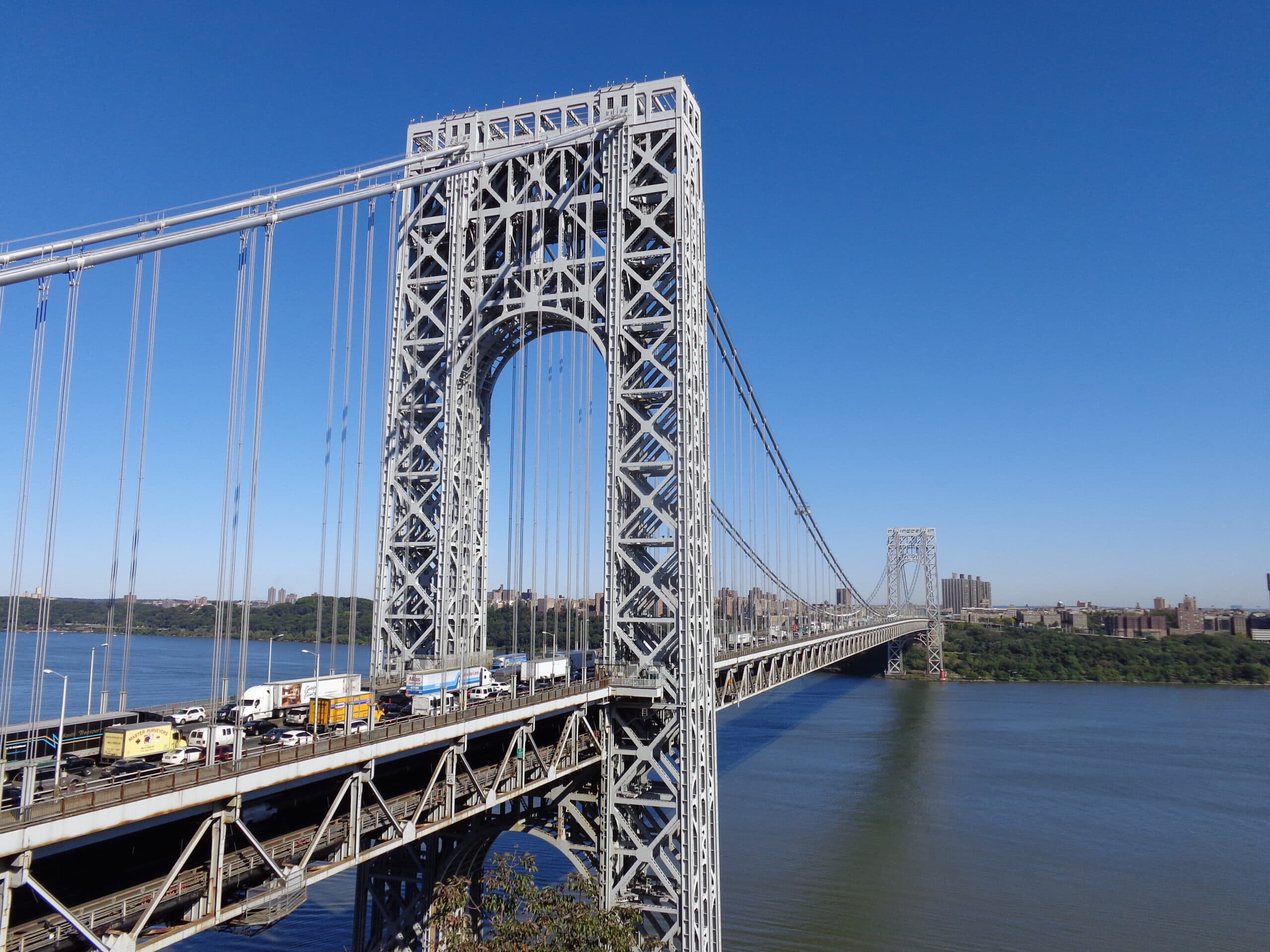 George Washington Bridge seen from Fort Lee, New Jersey, home of the bank behind the Cross River RLUSD integration