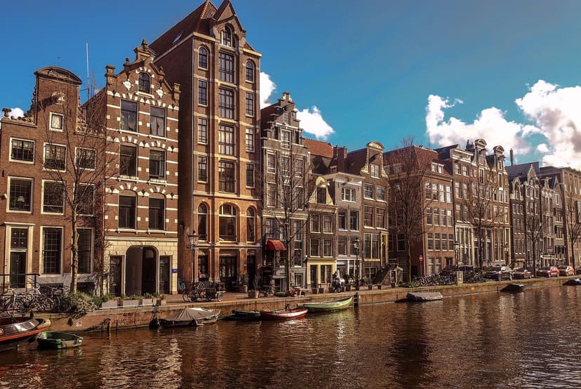 Canal houses in Amsterdam, home city of bunq, illustrating the bunq Wero rollout