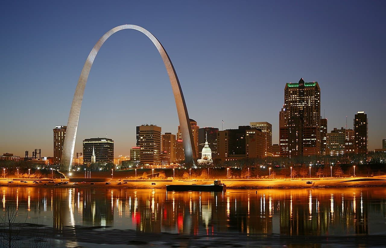 St. Louis skyline at night, home of Focus Financial Partners, the firm behind the Focus Financial Nevis AI deal