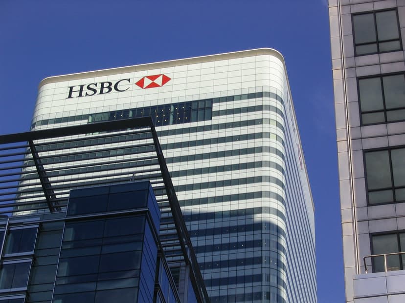 HSBC tower at Canary Wharf, London, headquarters of the bank behind the HSBC Tokenised Deposit Service